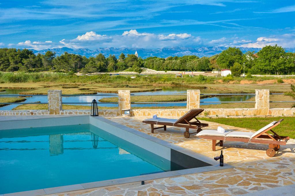 Amazing Villa Ele Затон Экстерьер фото