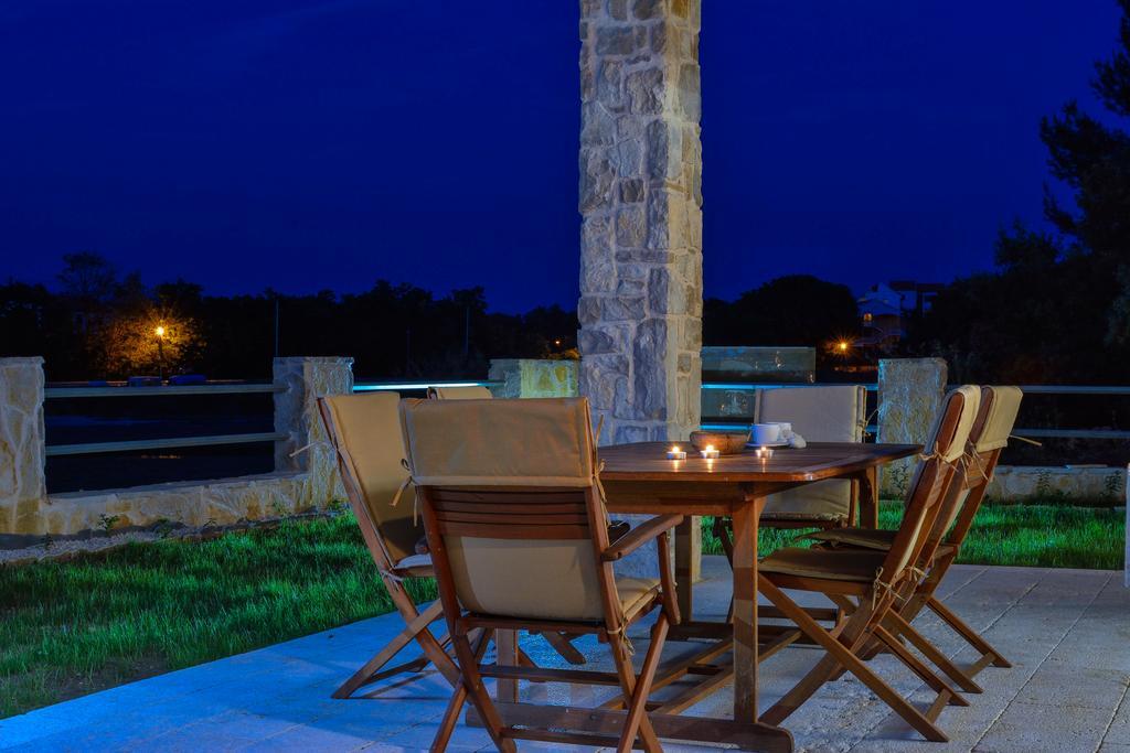 Amazing Villa Ele Затон Экстерьер фото