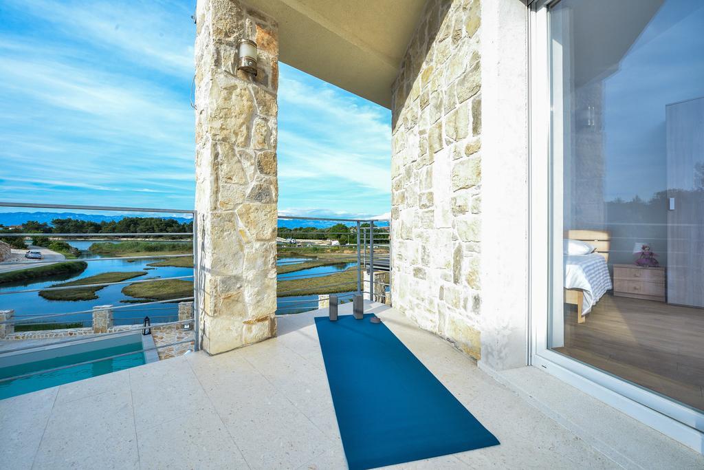 Amazing Villa Ele Затон Экстерьер фото