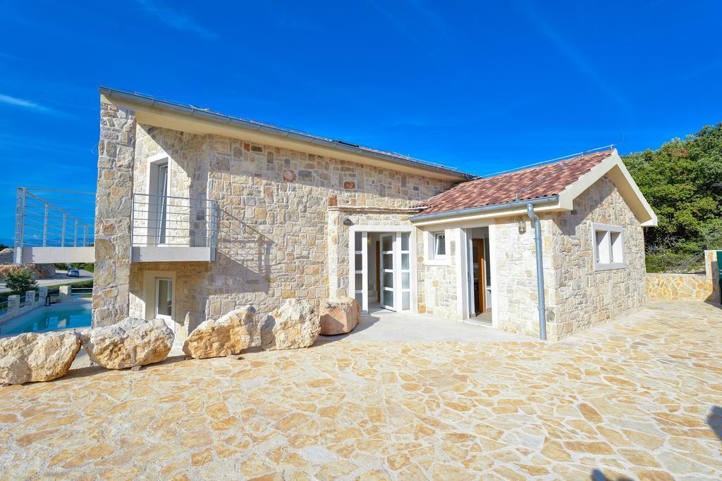 Amazing Villa Ele Затон Экстерьер фото